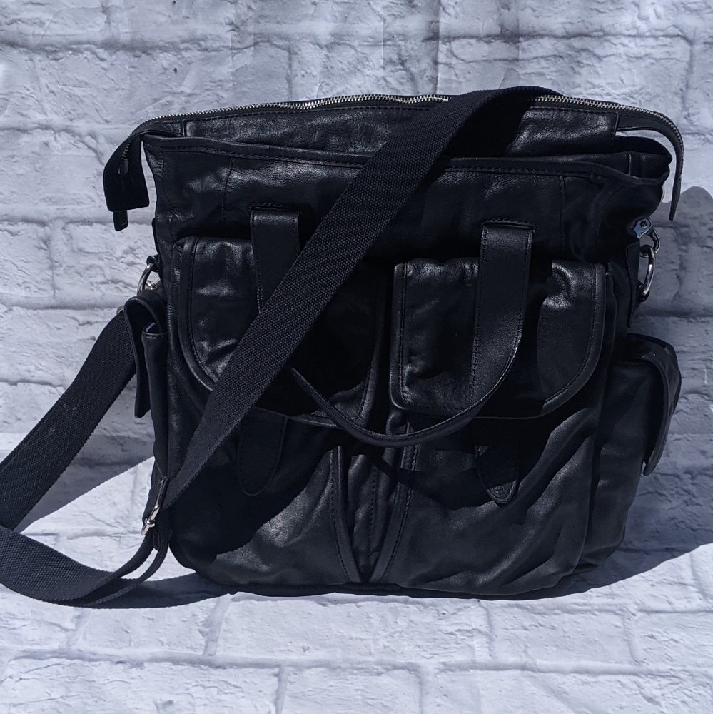 Cole Haan Black Leather Laptop Bag with Shoulder Strap - Picture 3 of 15